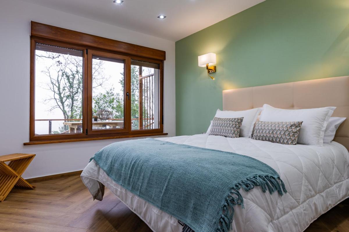 Apartamentos Montes Vindios Onís Exteriér fotografie