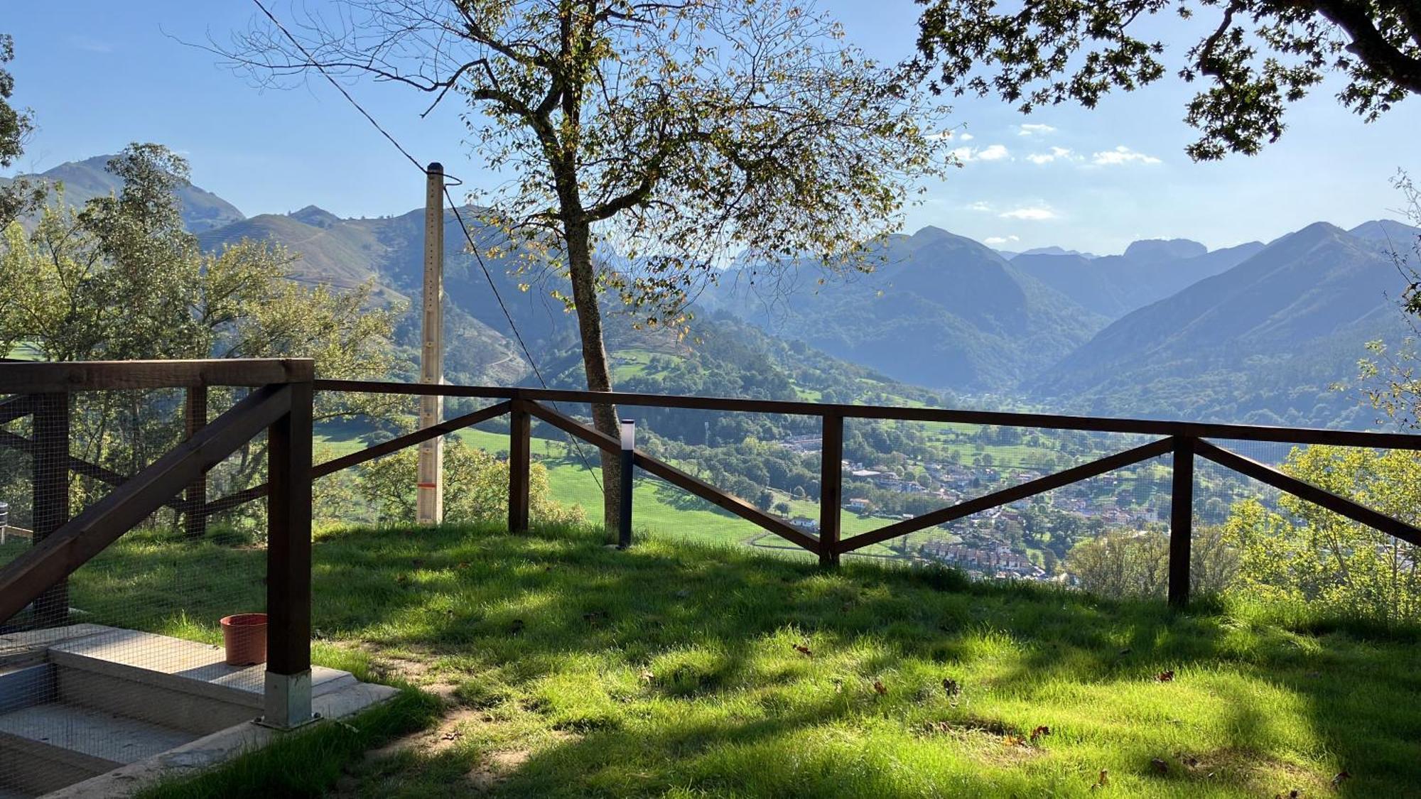 Apartamentos Montes Vindios Onís Exteriér fotografie